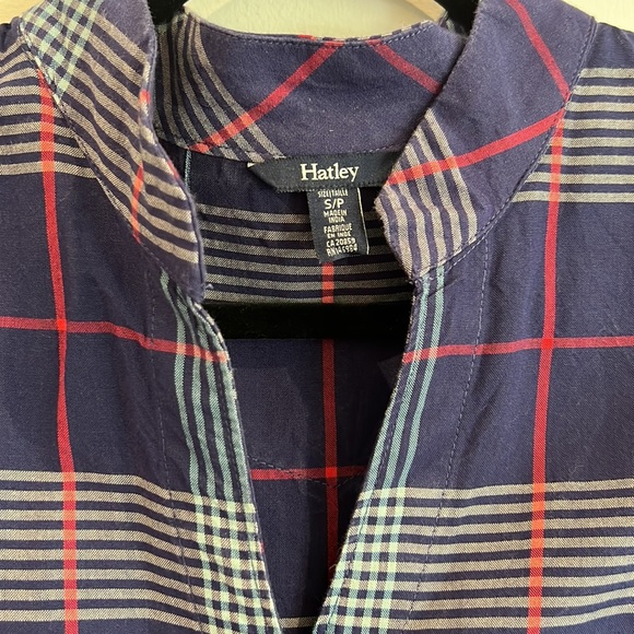 Hatley Blouse - Picture 2 of 6